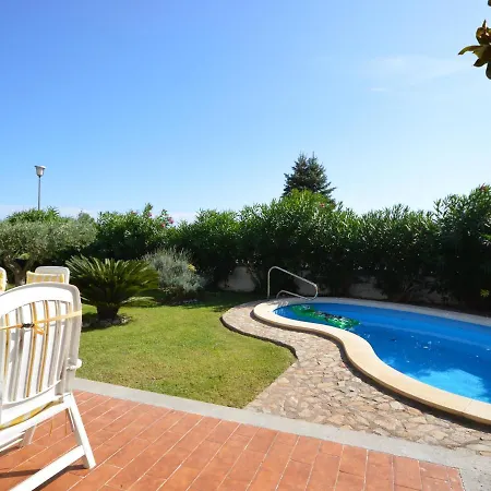 Casa Vintage Con Piscina, Wifi Y Jardin En Zona Tranquila De - Es-89-120