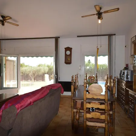 Casa Vintage Con Piscina, Wifi Y Jardin En Zona Tranquila De - Es-89-120 Holiday home Sant Pere Pescador
