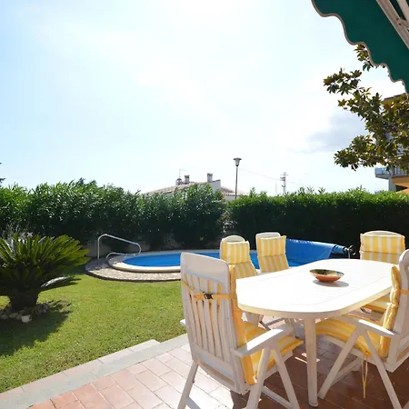 Casa Vintage Con Piscina, Wifi Y Jardin En Zona Tranquila De - Es-89-120